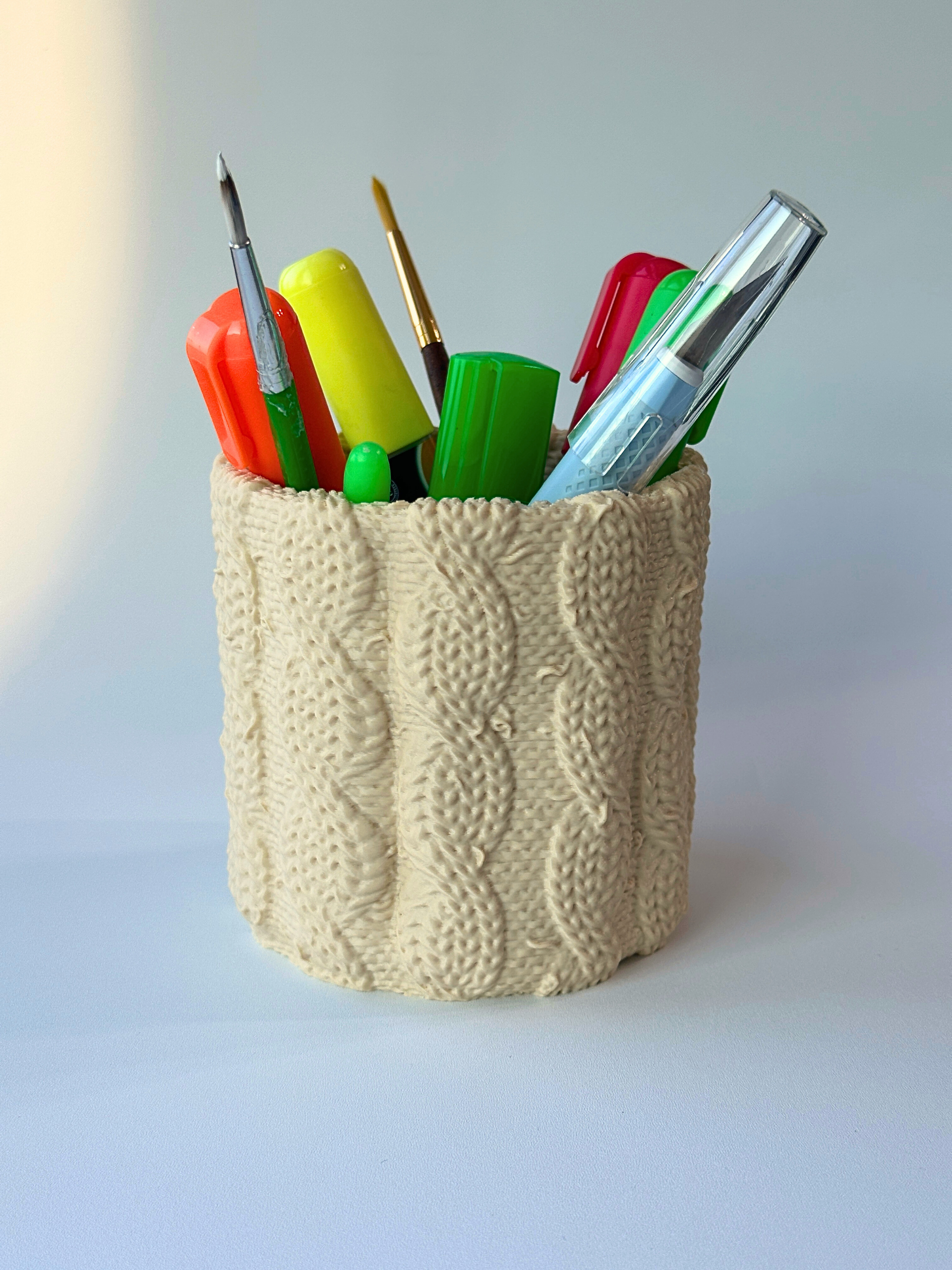3D Printed Knitted Pen Holder – Cozy Desk Organizer | Dubai 3D Printing