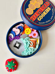 3D Printed Cookie Tin Sewing Box Clicker Set – Button Clickers in Cookie Tin Case | – close-up | Dubai 3D Printing