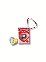 3D Printed Candy Hearts Clicker Fidget Keychain – XO, ILY & Kiss Neon Heart Box Clicker | – side view | Dubai 3D Printing