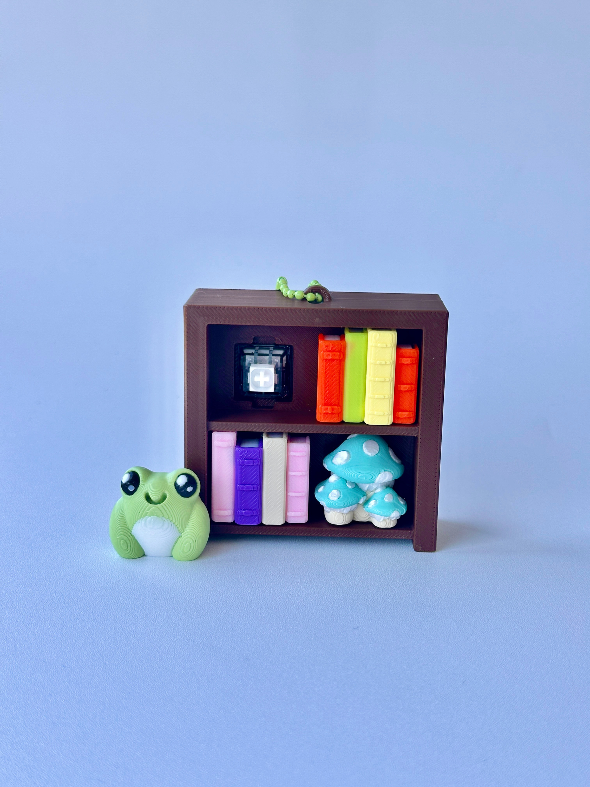 Bookshelf Fidget Clicker with Frog & Mushroom – 3D Printed Desk Toy for Book Lovers – detail view | Dubai 3D Printing