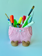 Bear Pen Holder – Pink Shorts Edition | 3D Printed Desk Buddy