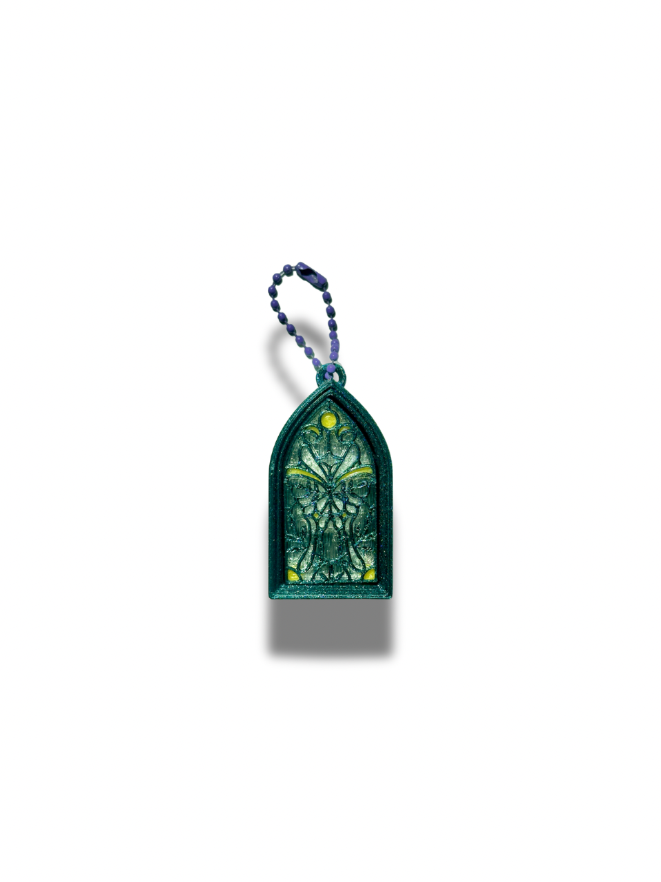 3D Printed Stained Glass Clicker Keychain – Gothic Arch Window Fidget Charm | Mechanical – close-up | Dubai 3D Printing