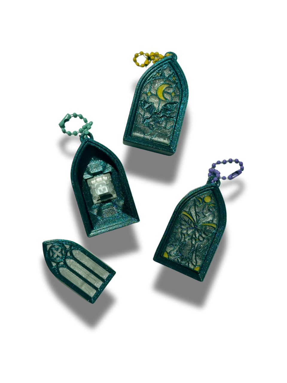 3D Printed Stained Glass Clicker Keychain – Gothic Arch Window Fidget Charm | Mechanical | Dubai 3D Printing